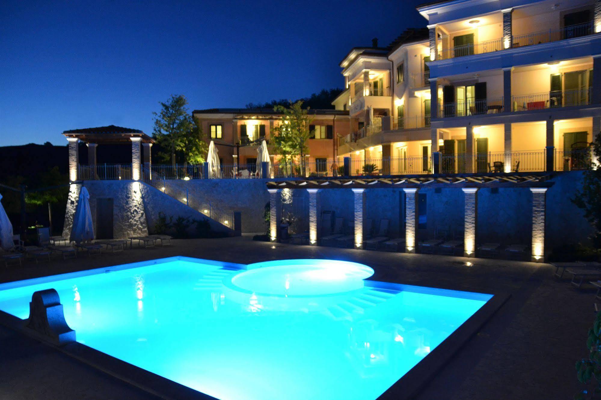 Incantea Resort Tortoreto Екстер'єр фото